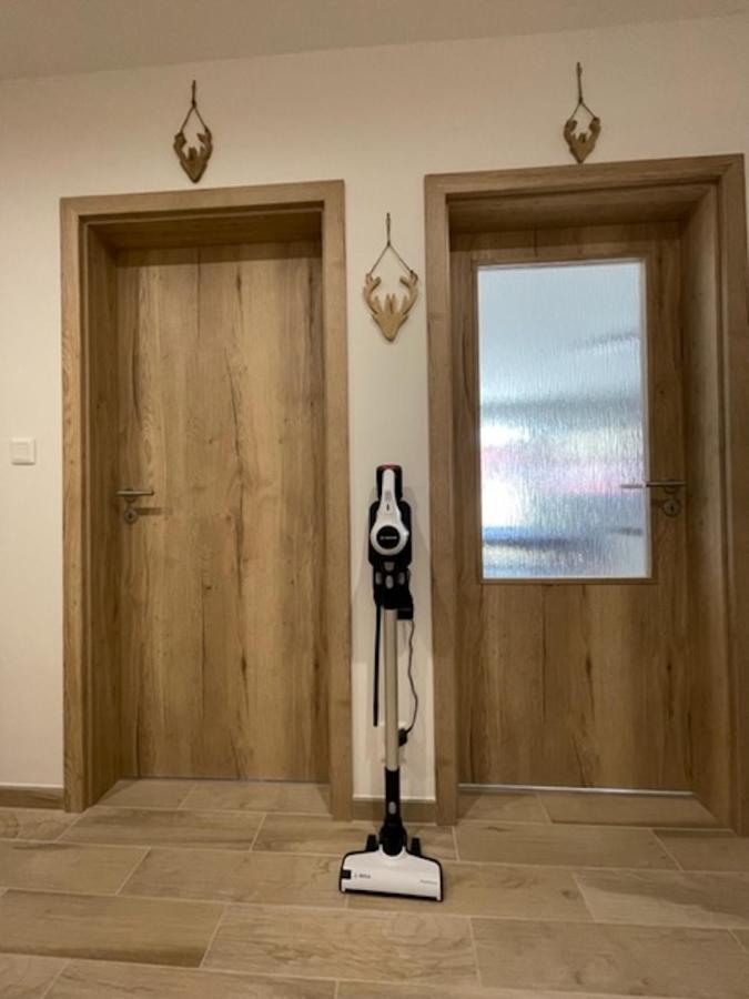 Klinovec Apartments Luxury Loucna pod Klinovcem Ngoại thất bức ảnh